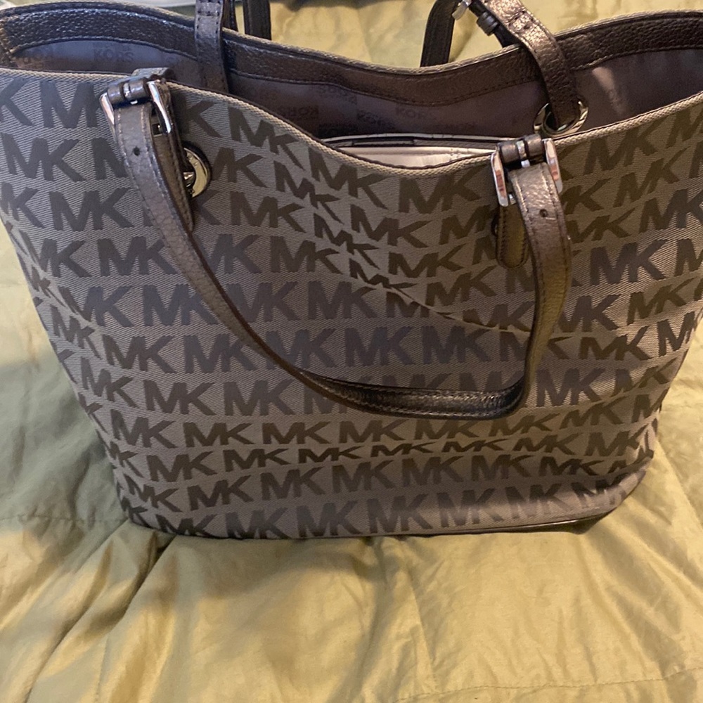 Michael Kors monogram tote